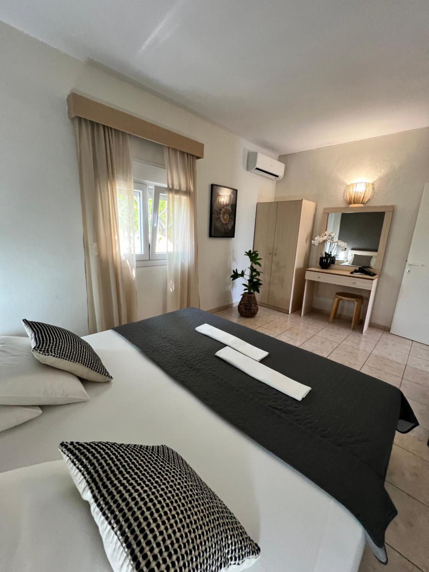 Deres Apartments Chaniotis Extérieur photo